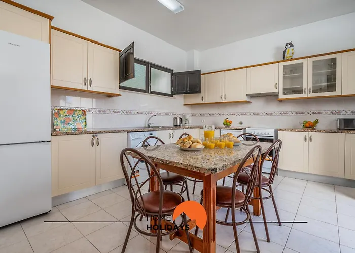 #232 Girasol 33 By Holidays アルブフェイラ