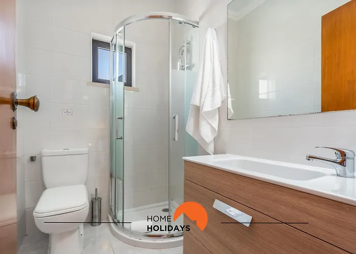 #232 Girasol 33 By Holidays * アルブフェイラ