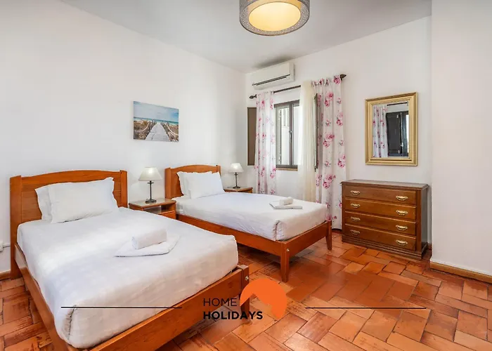 #232 Girasol 33 By Holidays ヴィラ